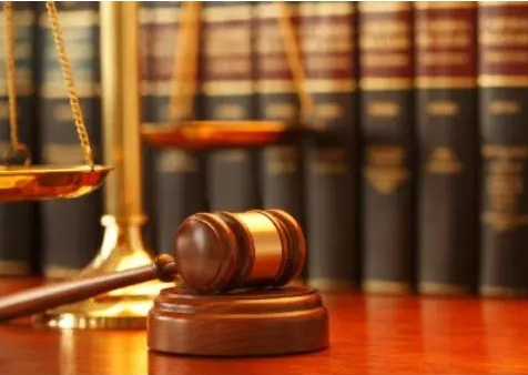 男子盜竊名表獲刑12年罰金12萬